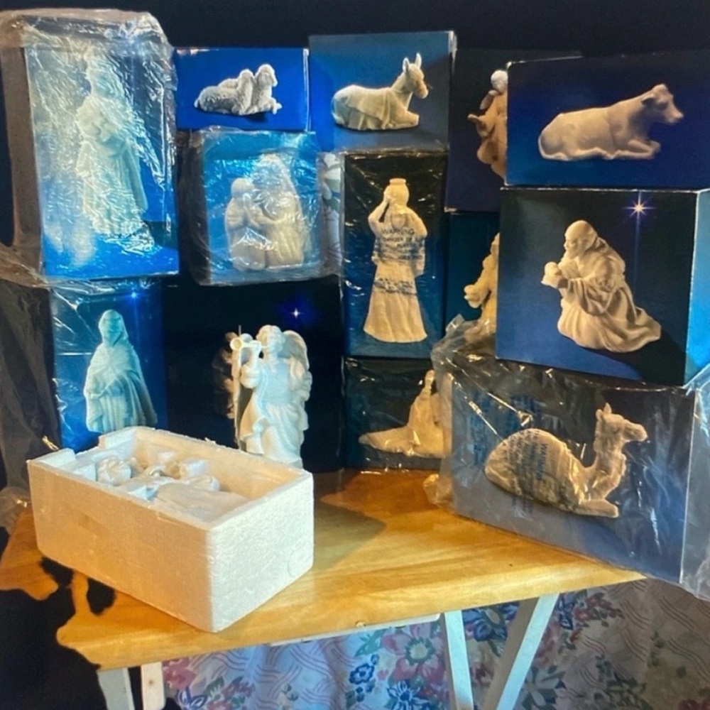 White Nativity Figurine Set Vintage Abon 1990’s Ceramic